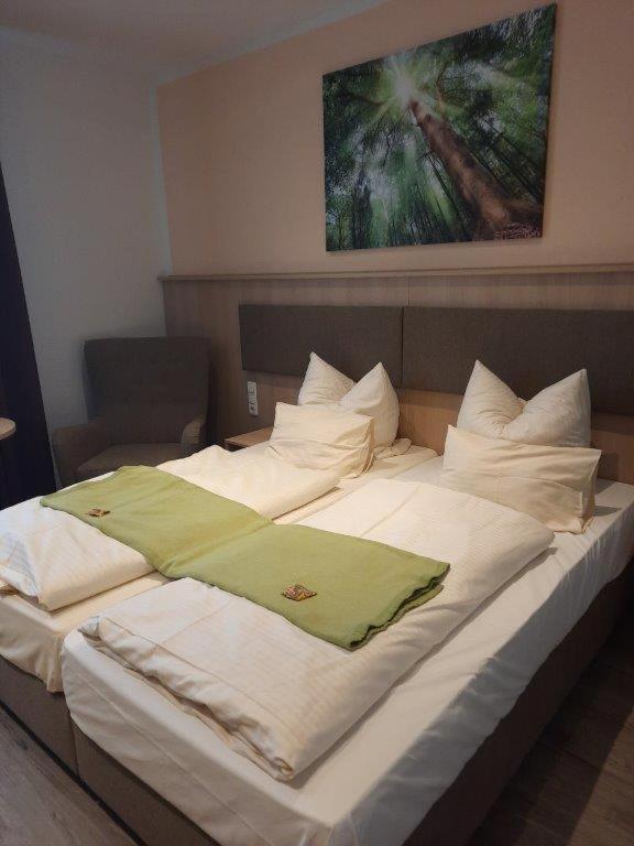 Rathausstuben Hotel Wackersdorf Luaran gambar